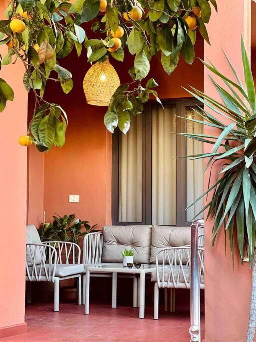 Zarlett House, Pazari Ri ,Villa With Garden,Parking Тирана Екстер'єр фото
