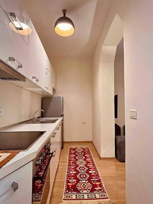 Zarlett House, Pazari Ri ,Villa With Garden,Parking Тирана Екстер'єр фото